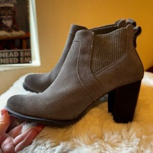 Ugg Ankle Boots